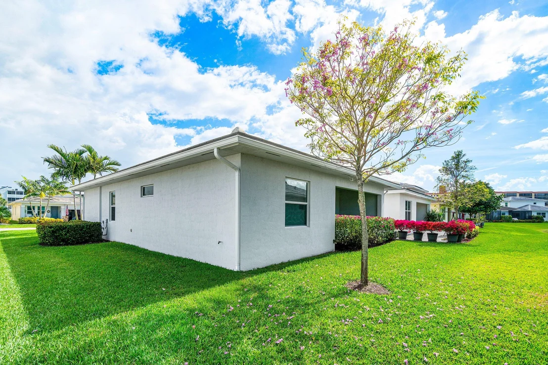 Photo of 14929 Three Ponds Trail