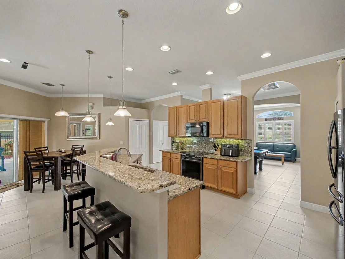 Photo of 2041 SW Panther Trace