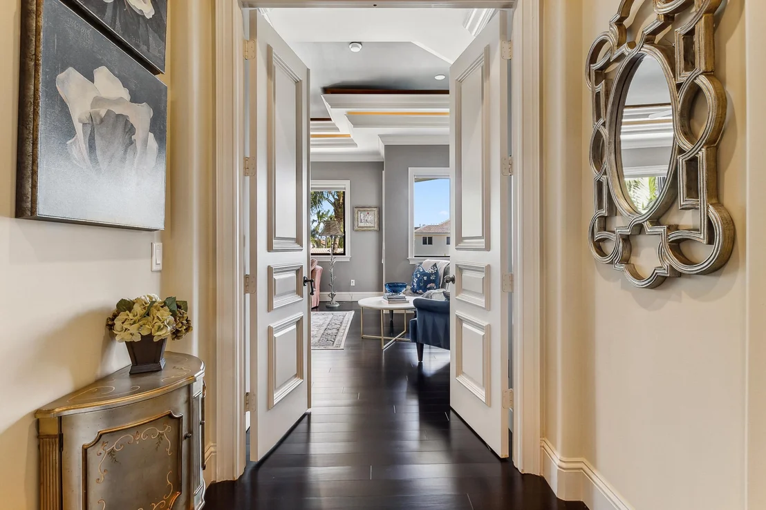 Photo of 3720 NE 25 Avenue