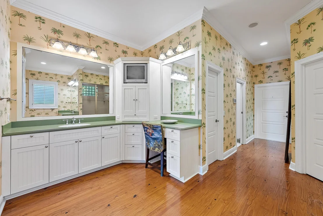 Photo of 4205 SE Centerboard Lane