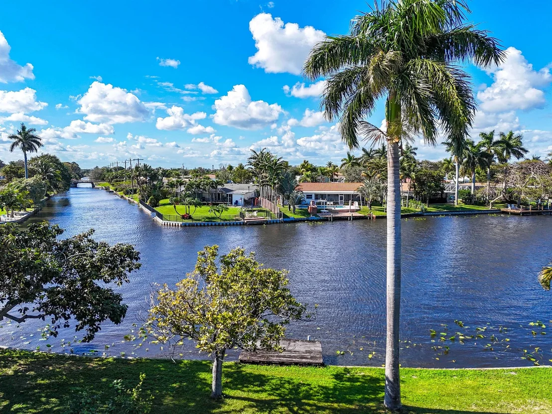 Photo of 7945 Pine Tree Lane