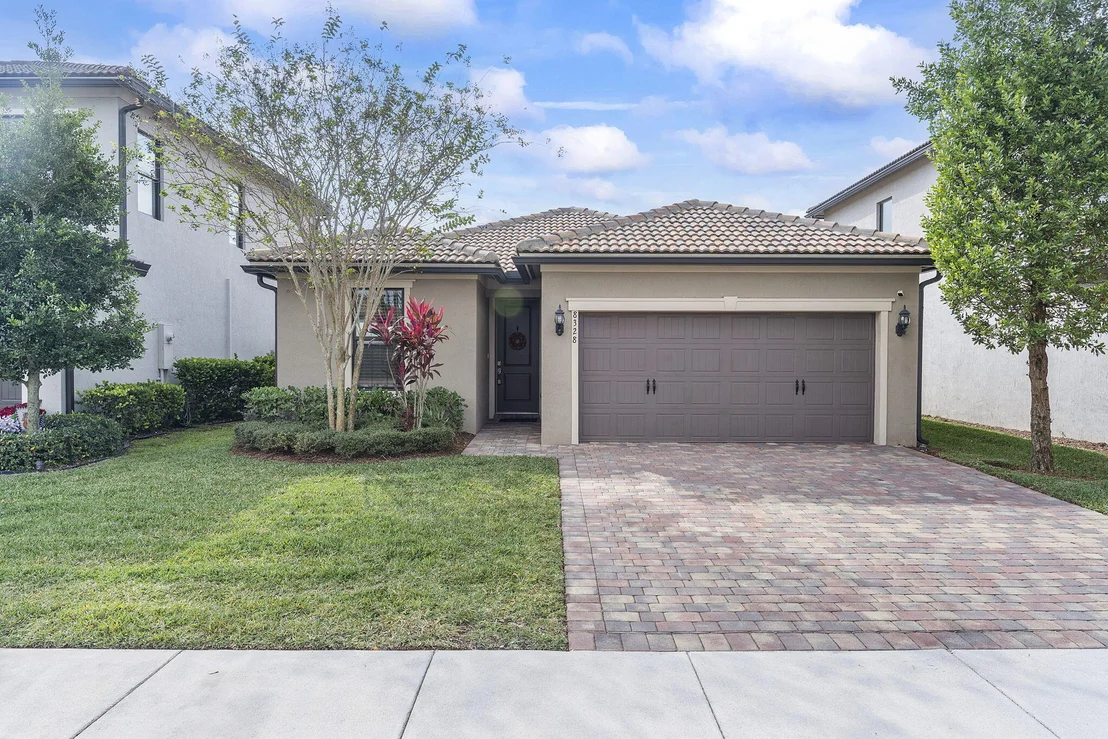 Photo of 8328 Cinch Way