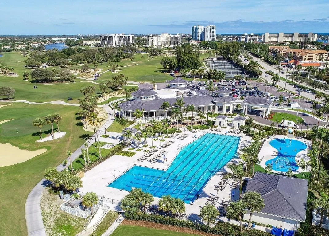 Photo of 700 Lakeside Circle