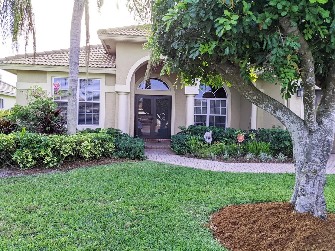 Photo of 12428 Rockledge Circle