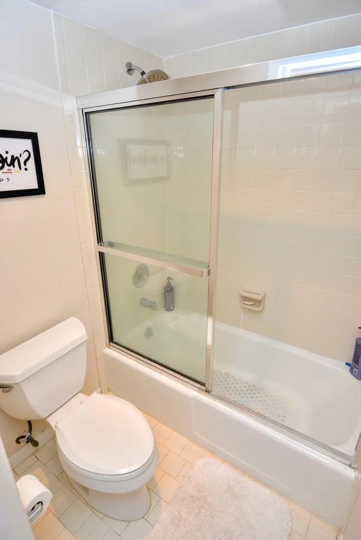 Photo of 318 NE Golfview Circle