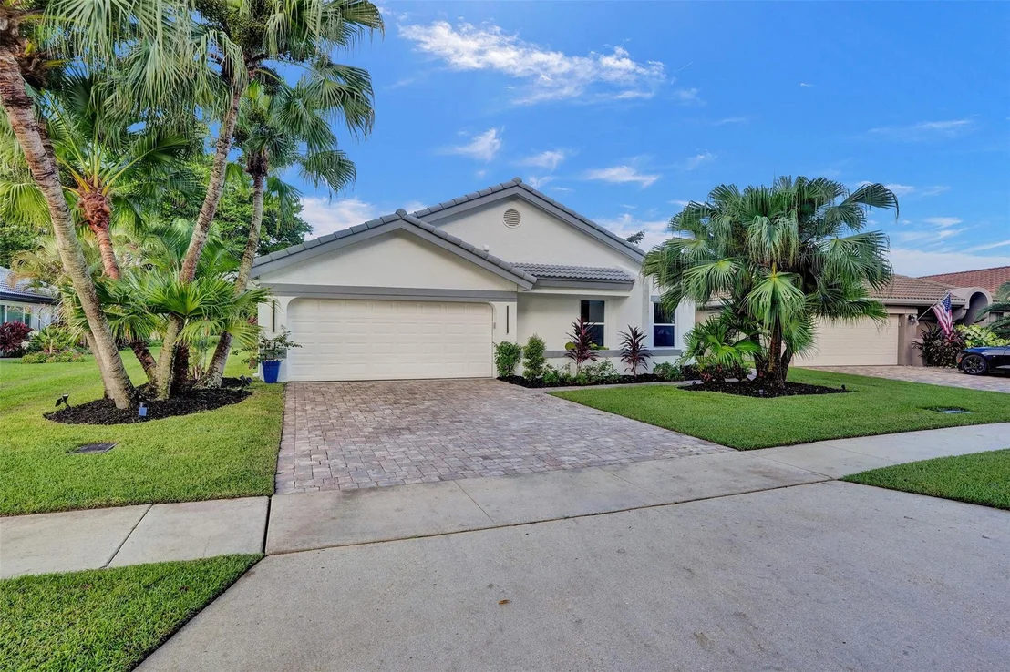 Photo of 11180 Clover Leaf Circle