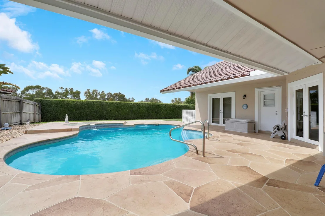 Photo of 18639 Anchor Drive