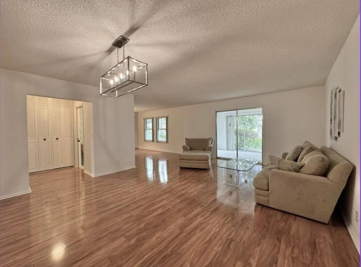 Photo of 194 Cape Cod Circle