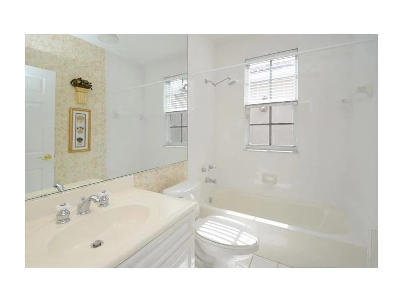 Photo of 3779 Oak Ridge Circle