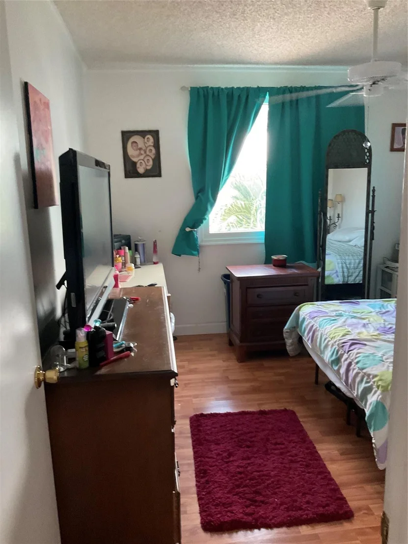 Photo of 6643 NW Bayfront Drive