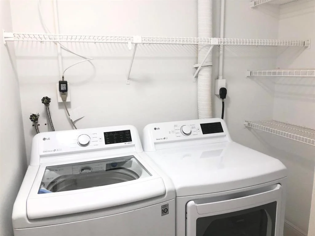 Photo of 14140 Nesting Way A