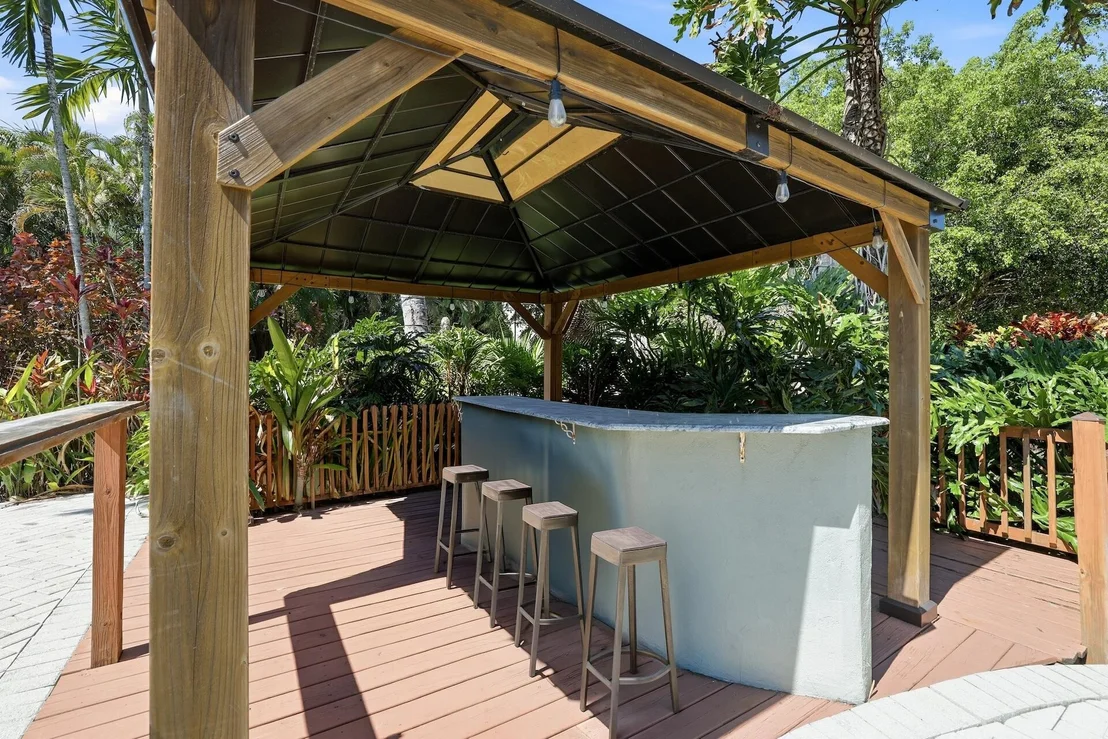 Photo of 8634 Sawpine Road