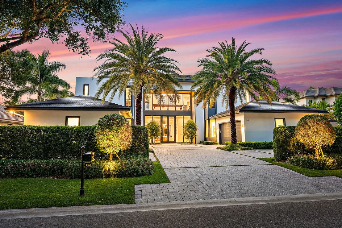 Photo of 162 Commodore Drive