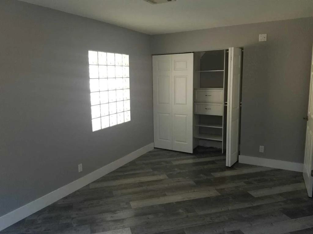 Photo of 11203 Model Circle W