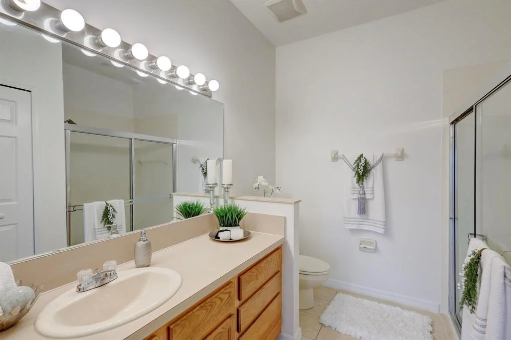 Photo of 610 Maple Point Drive
