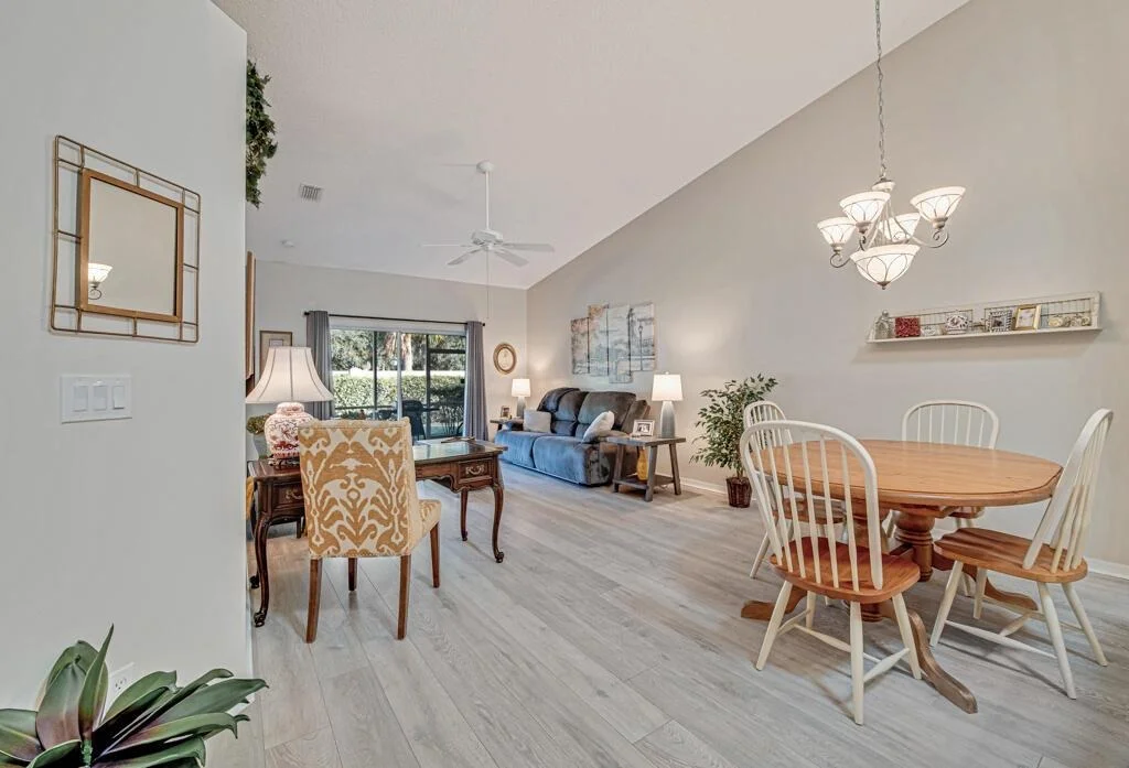 Photo of 8476 Logia Circle