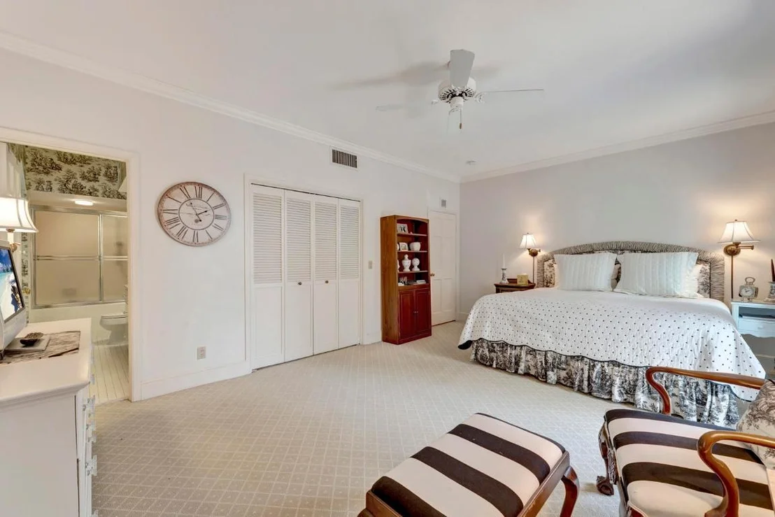 Photo of 645 Riomar Drive