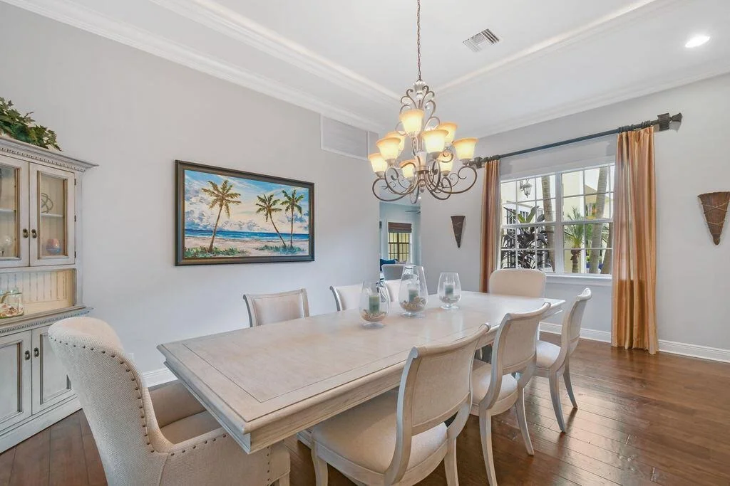 Photo of 3338 Greenway Drive