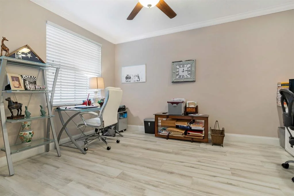 Photo of 23443 Water Circle