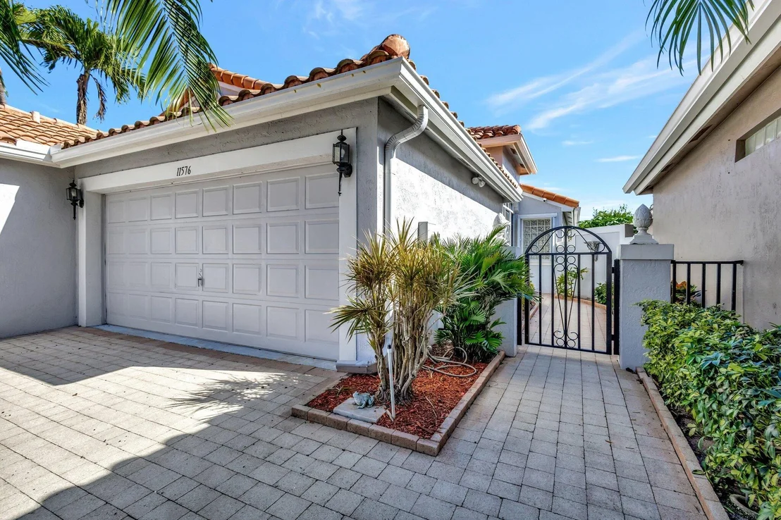 Photo of 11576 Augustus Drive
