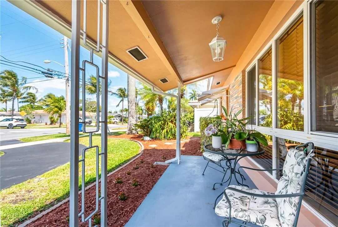 Photo of 330 SE 3rd Street