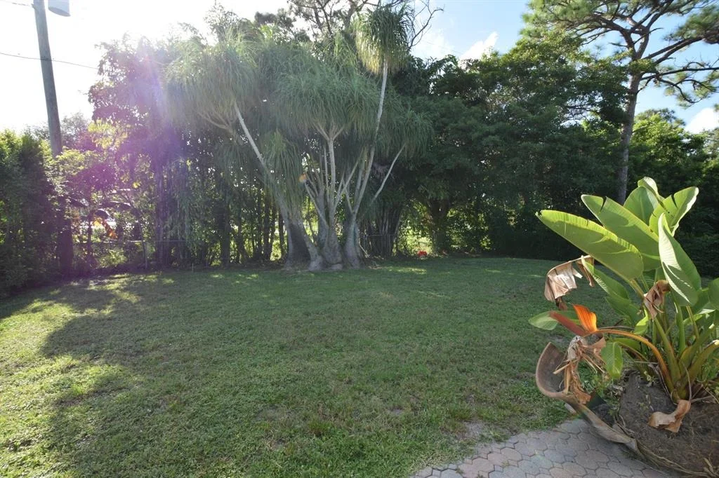 Photo of 5588 SE Avalon Drive
