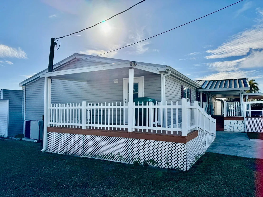 Photo of 2132 SE 29th Street