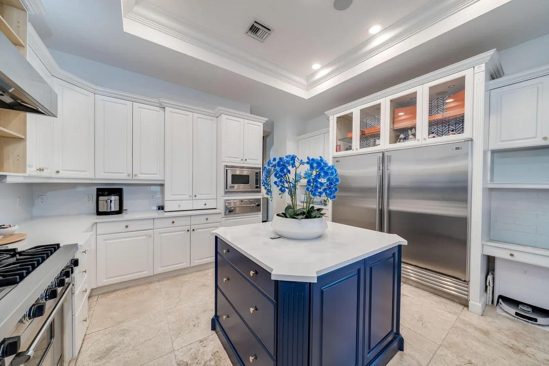 Photo of 17593 Middle Lake Drive