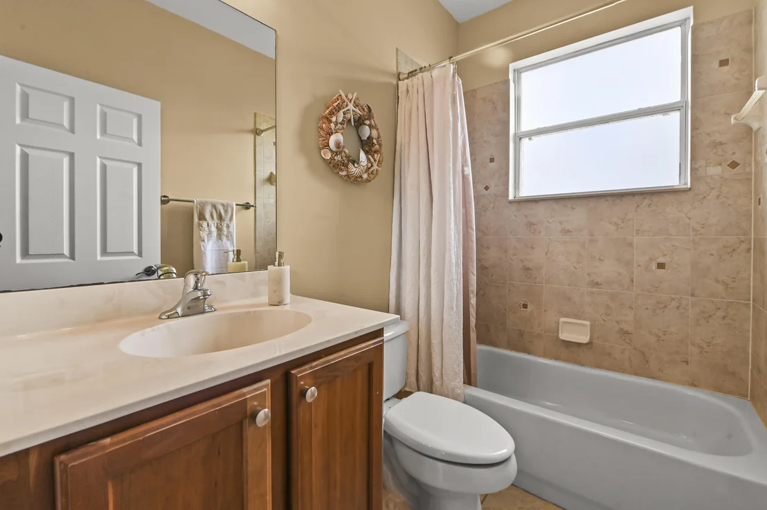Photo of 458 Cresta Circle