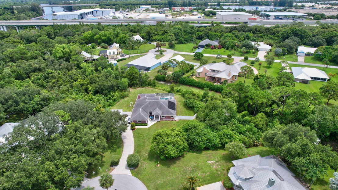 Photo of 1624 SW Gregor Way Way