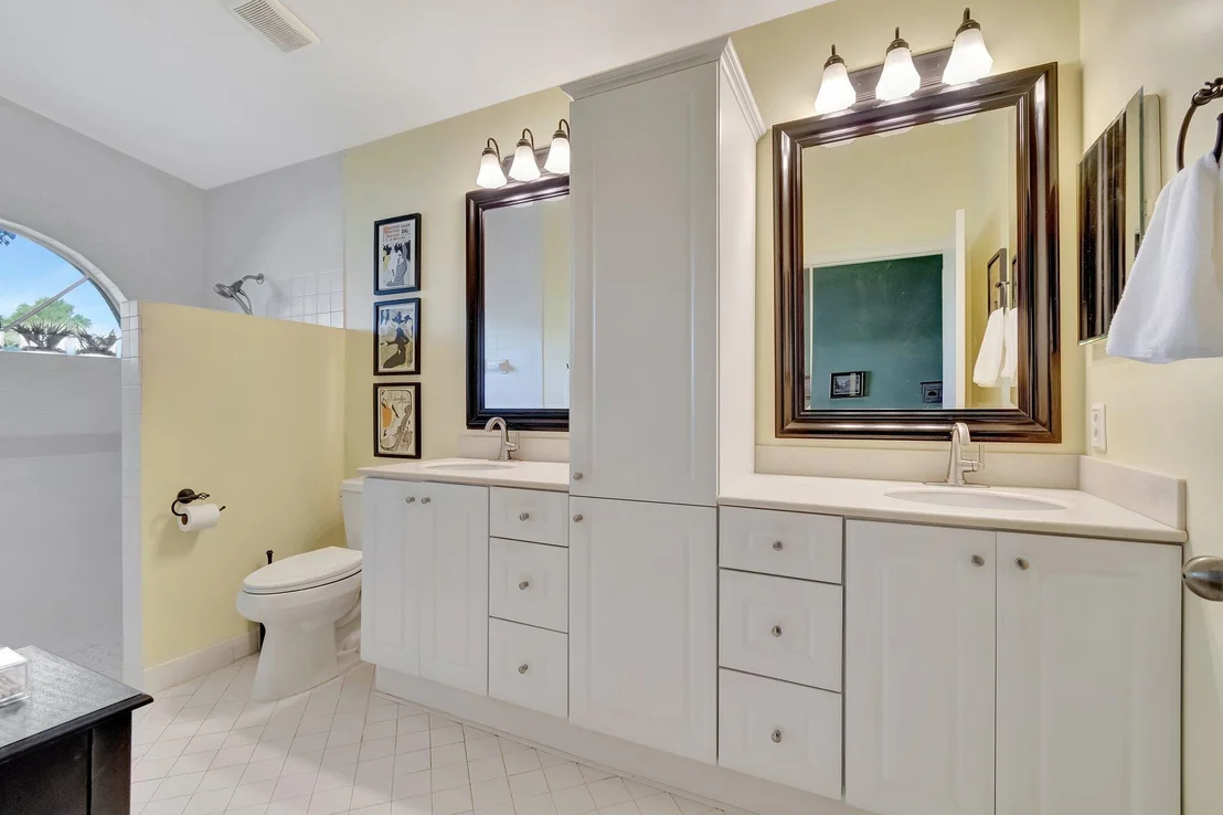 Photo of 6393 Lansdowne Circle