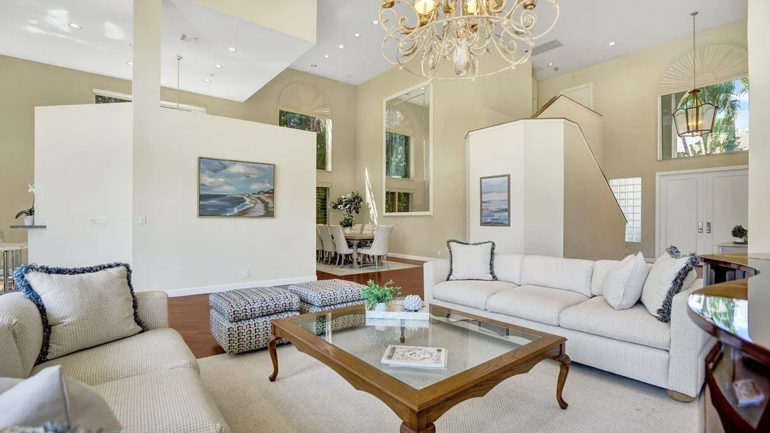 Photo of 2760 Pinehurst