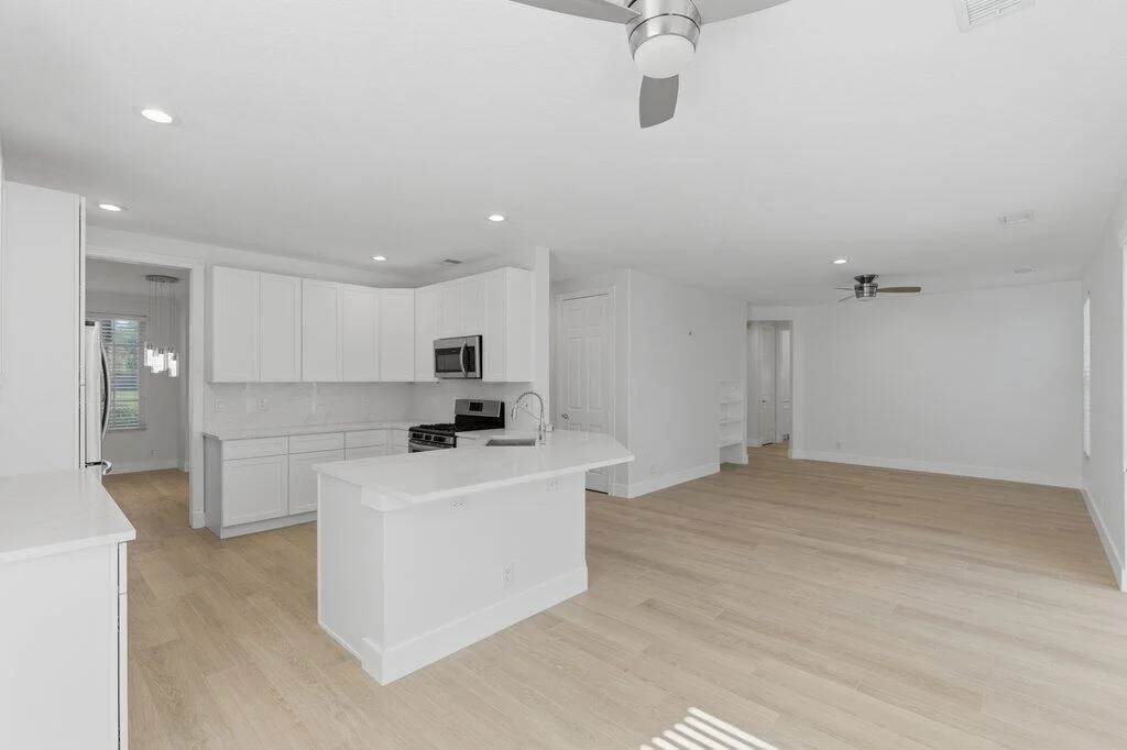 Photo of 220 Blackbird Lane