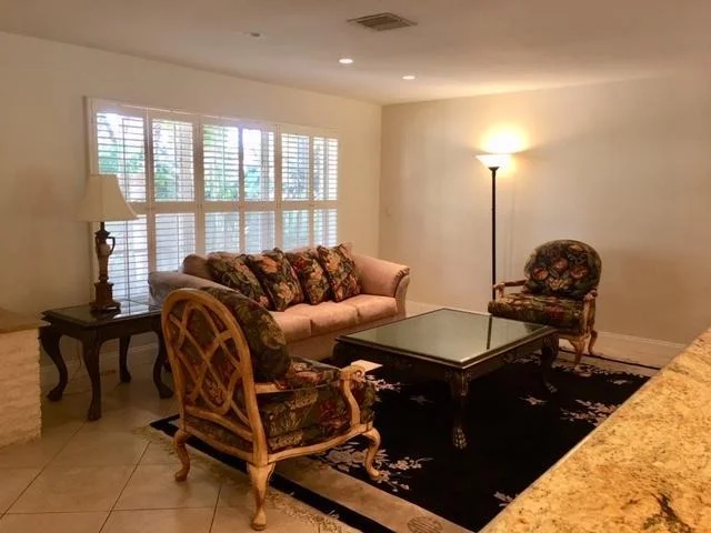 Photo of 701 Sunshine Drive