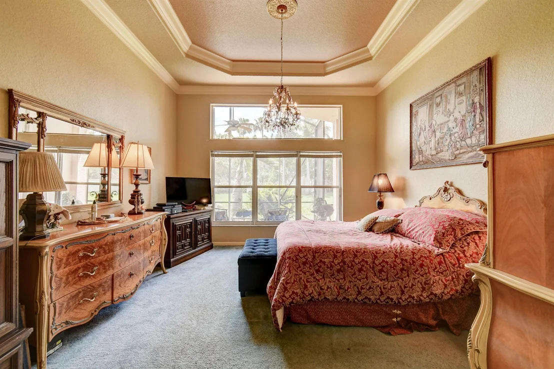Photo of 8832 Palm River Drive