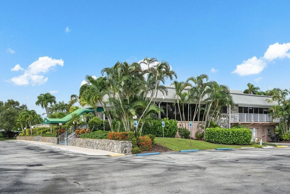 Photo of 18285 SE Courtview Circle