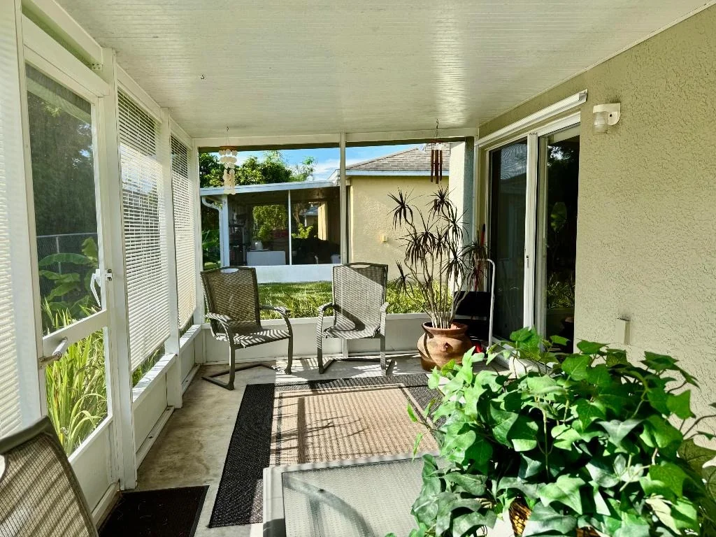 Photo of 527 SE 38th Avenue
