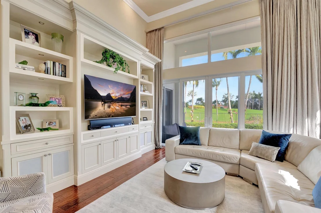 Photo of 4162 NW Briarcliff Circle
