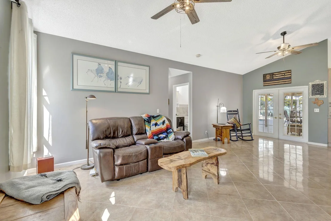 Photo of 4783 Windmill Road