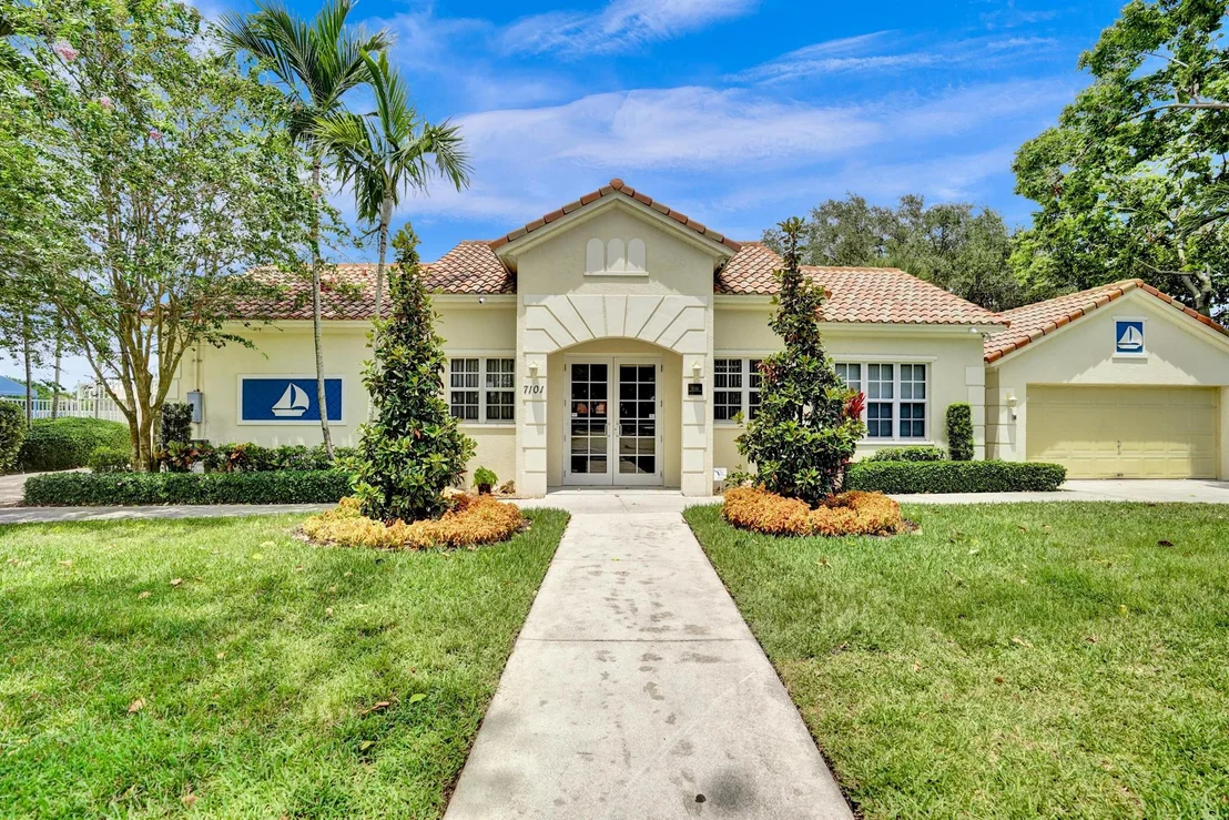 Photo of 7608 Monclair Court
