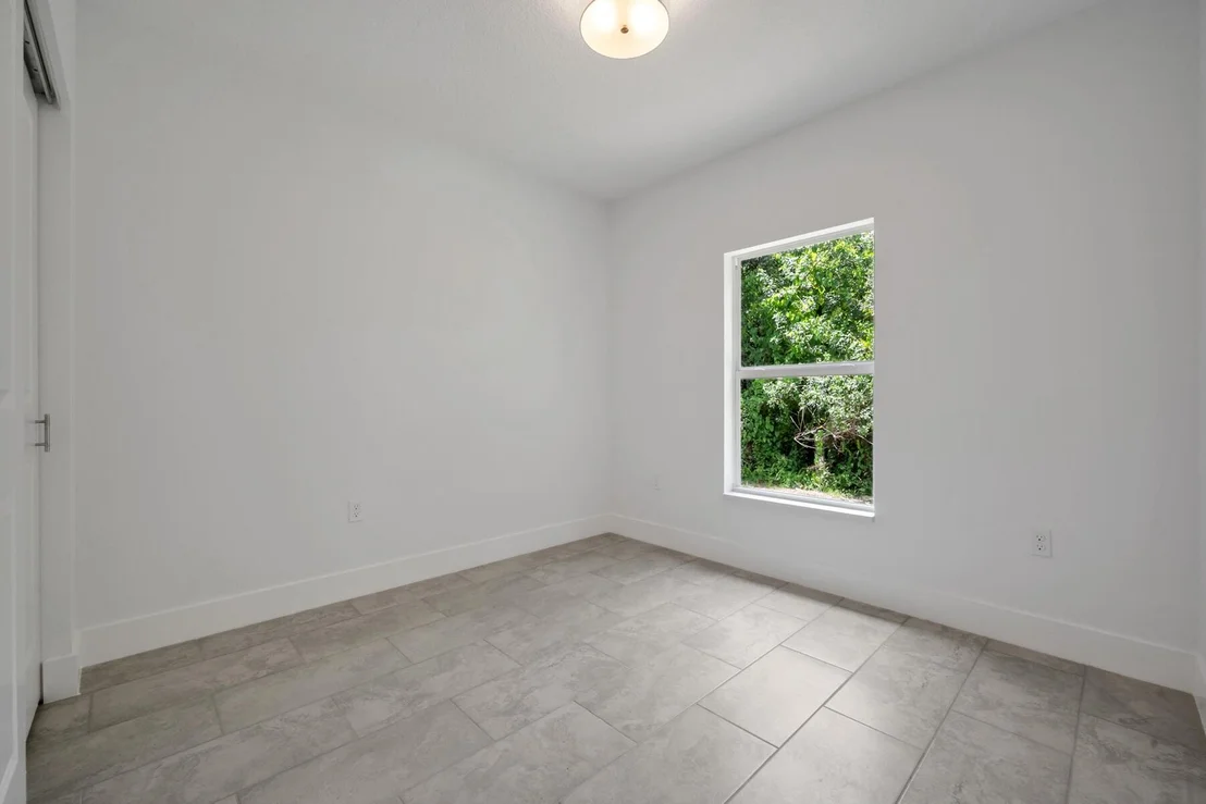 Photo of 3442 NW 36th Avenue