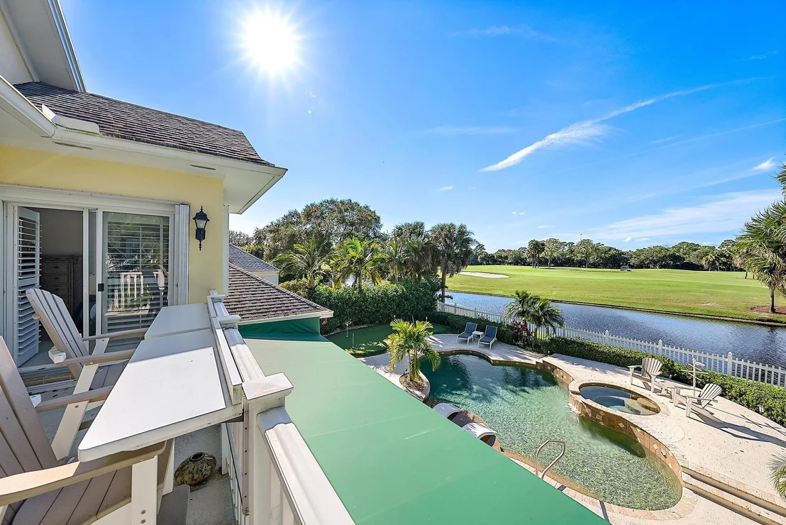 Photo of 206 Barbados Drive