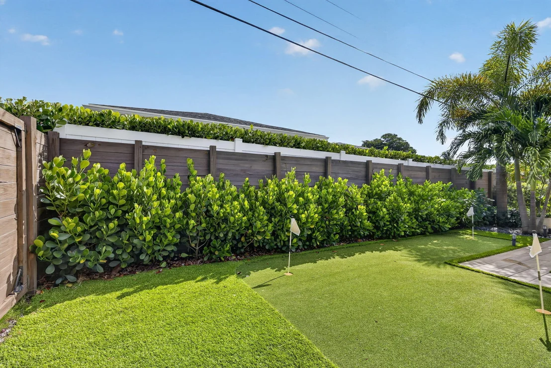 Photo of 617 Heron Drive