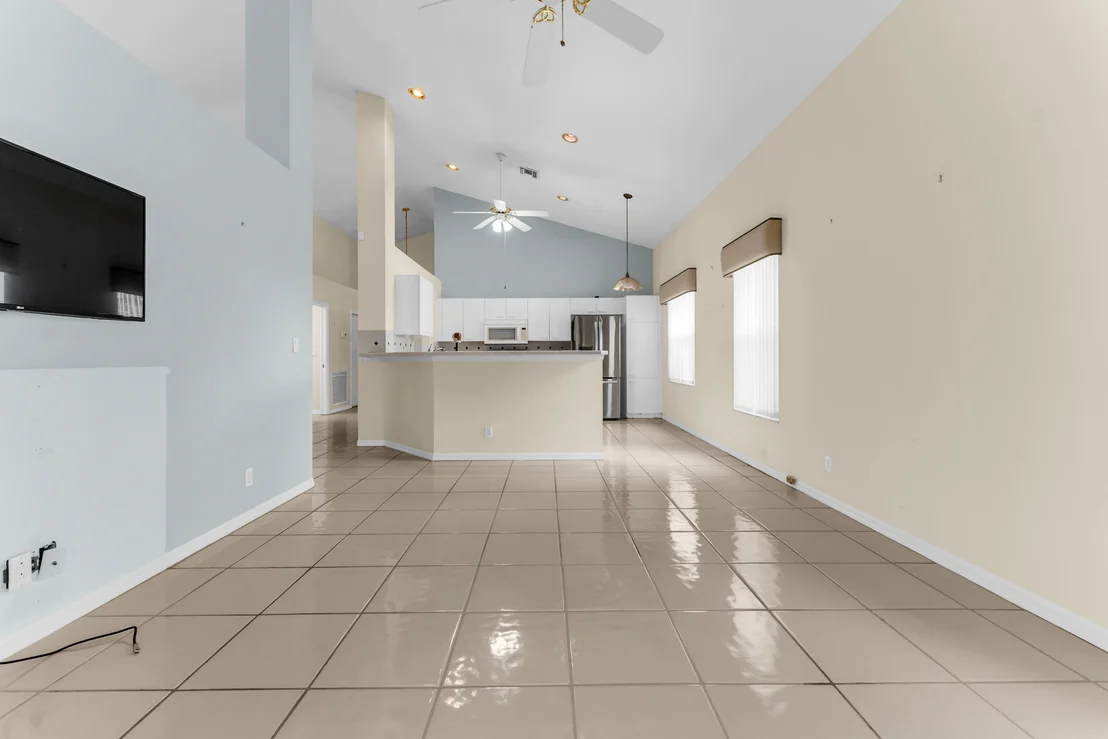 Photo of 12910 Clifton