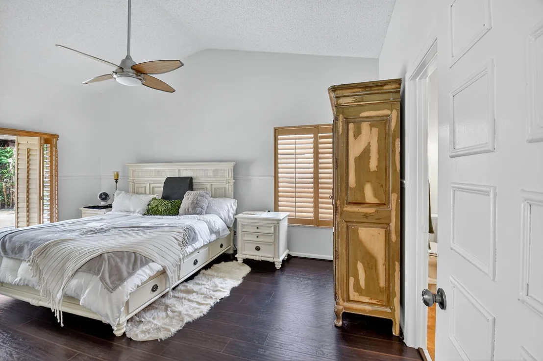 Photo of 9145 Paragon Way