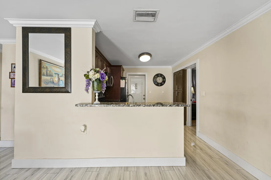 Photo of 2541 NE 7th Terrace