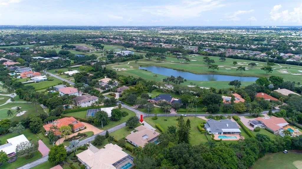 Photo of 4376 Pine Tree Drive