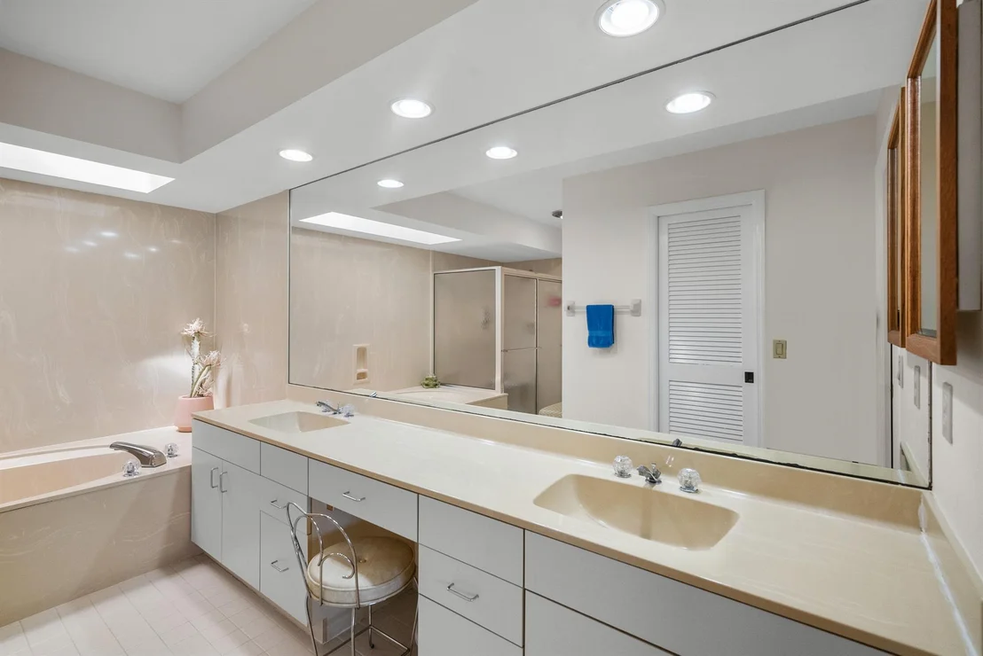 Photo of 7066 SE Winged Foot Drive