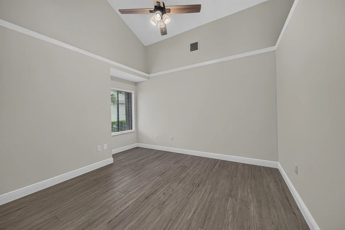 Photo of 406 RIVER EDGE Road
