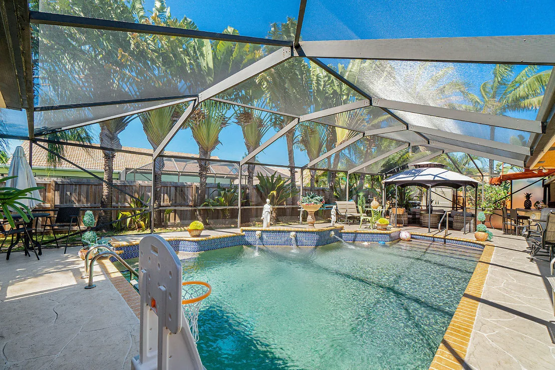 Photo of 9711 Sun Pointe Drive